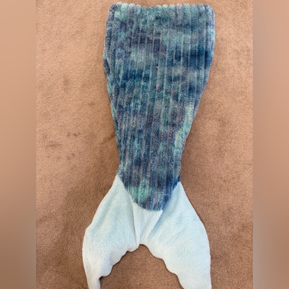 Mermaid sleeping bag blanket